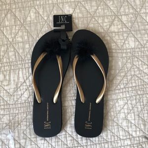 Never worn INC International Concepts flip flops